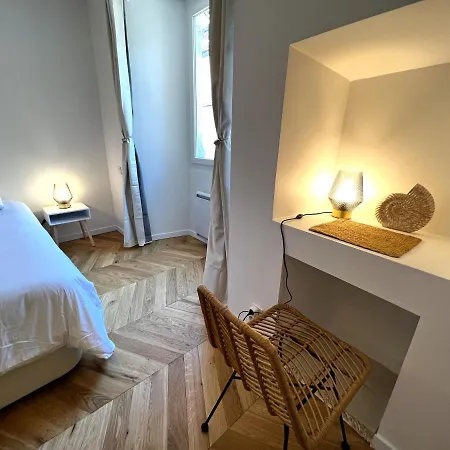 Le Petit Palais Notre Dame - Heart Of - With Ac Apartamento