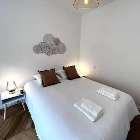 Apartment Le Petit Palais Notre Dame - Heart Of - With Ac Dijon