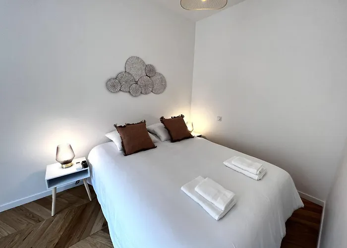 Apartamento Le Petit Palais Notre Dame - Heart Of - With Ac Dijon