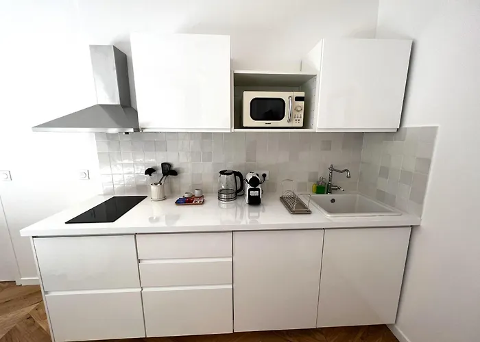 Le Petit Palais Notre Dame - Heart Of - With Ac